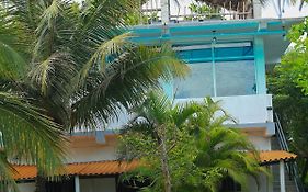 Laguna Surfing Stay